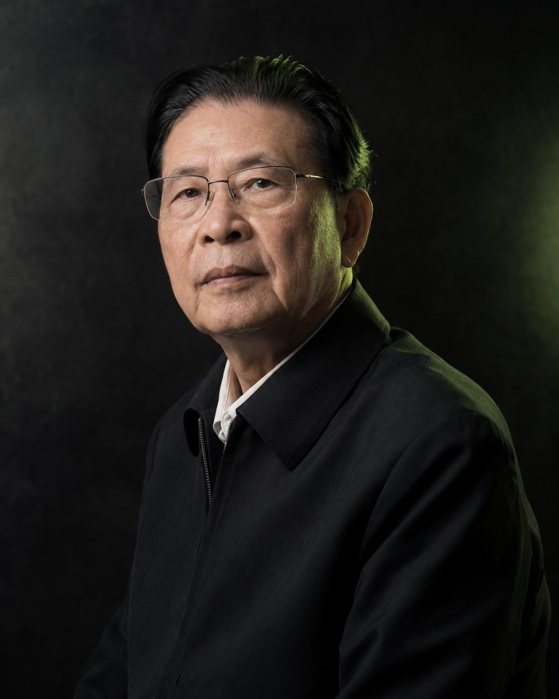 AI生成的何享健肖像